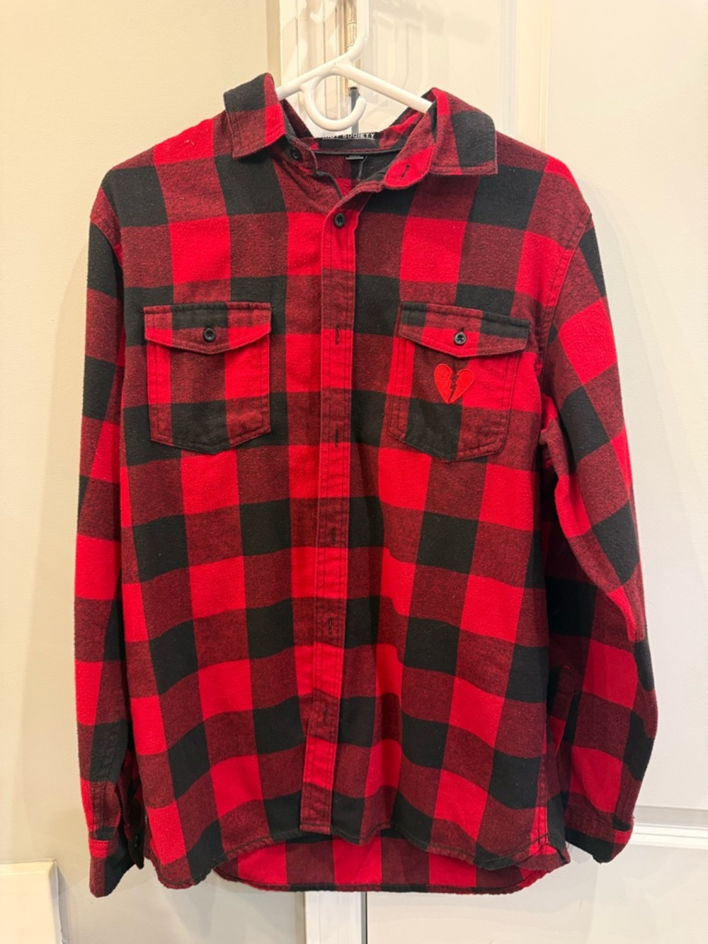 riot society Red & Black Buffalo Plaid Button-Down Shirt